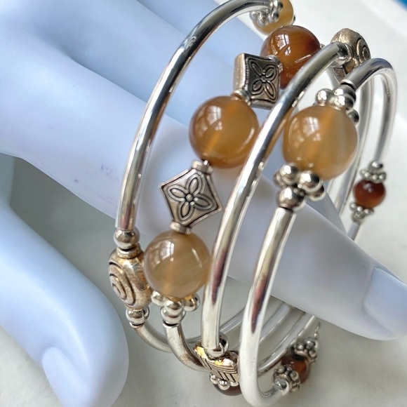 Pearl & Club Agate, Brown Moonstone and Agate Silver Beaded Wrap Bracelet - Picture 5 of 6